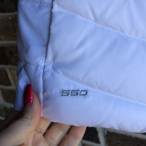 THE NORTH FACE White 550 Goose Down Aconcagua Vest - Picture 8 of 16